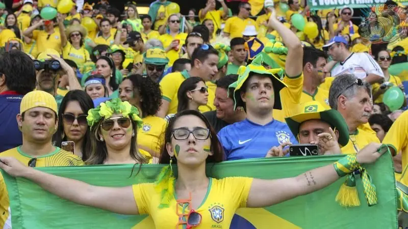 Top 79+ ảnh cổ động viên Brasil cuồng nhiệt nhất