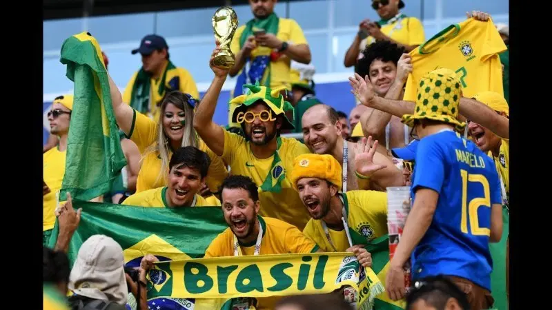 Top 79+ ảnh cổ động viên Brasil cuồng nhiệt nhất 15