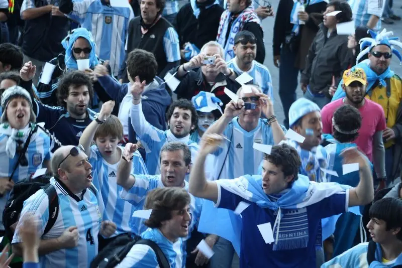 Top 99+ ảnh cổ động viên Argentina siêu ngầu 44