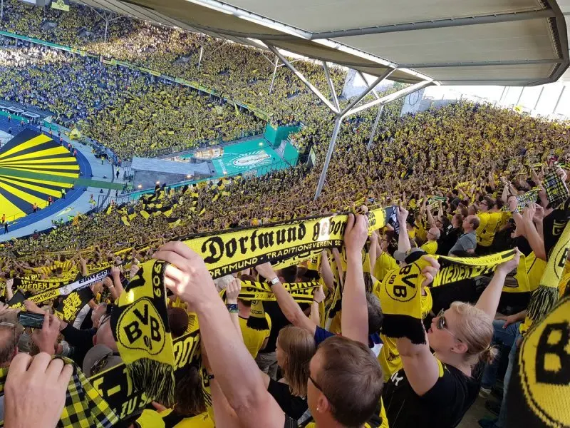 Top 99+ ảnh cổ động viên Dortmund Fans hot nhất 16