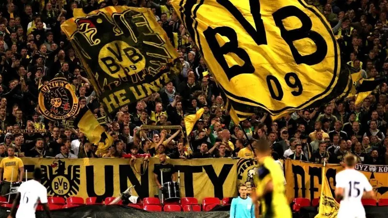 Top 99+ ảnh cổ động viên Dortmund Fans hot nhất 25