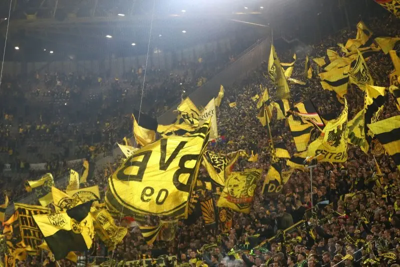 Top 99+ ảnh cổ động viên Dortmund Fans hot nhất 4