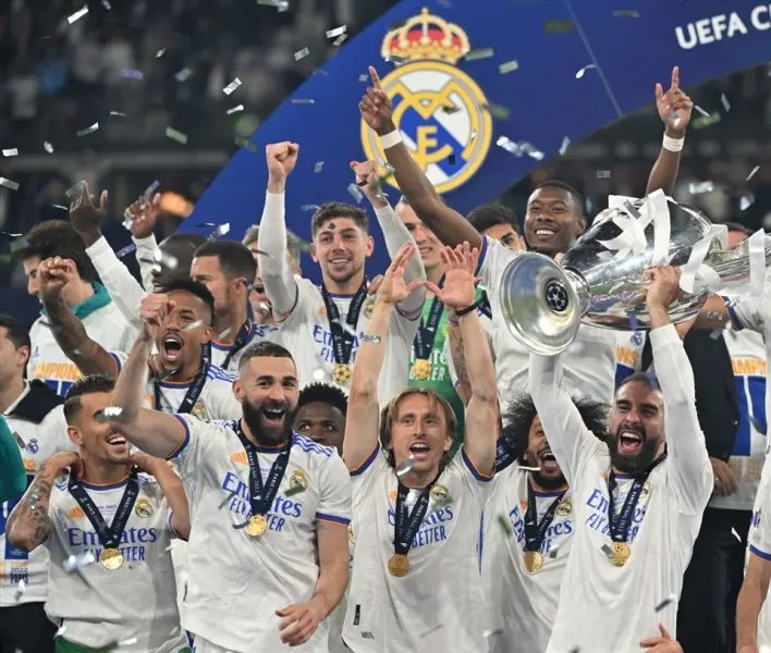 Top 99+ ảnh cổ động viên Real Madrid 19