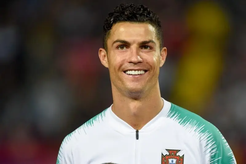 Top 99+ hình ảnh Ronaldo mới nhất 2024 9