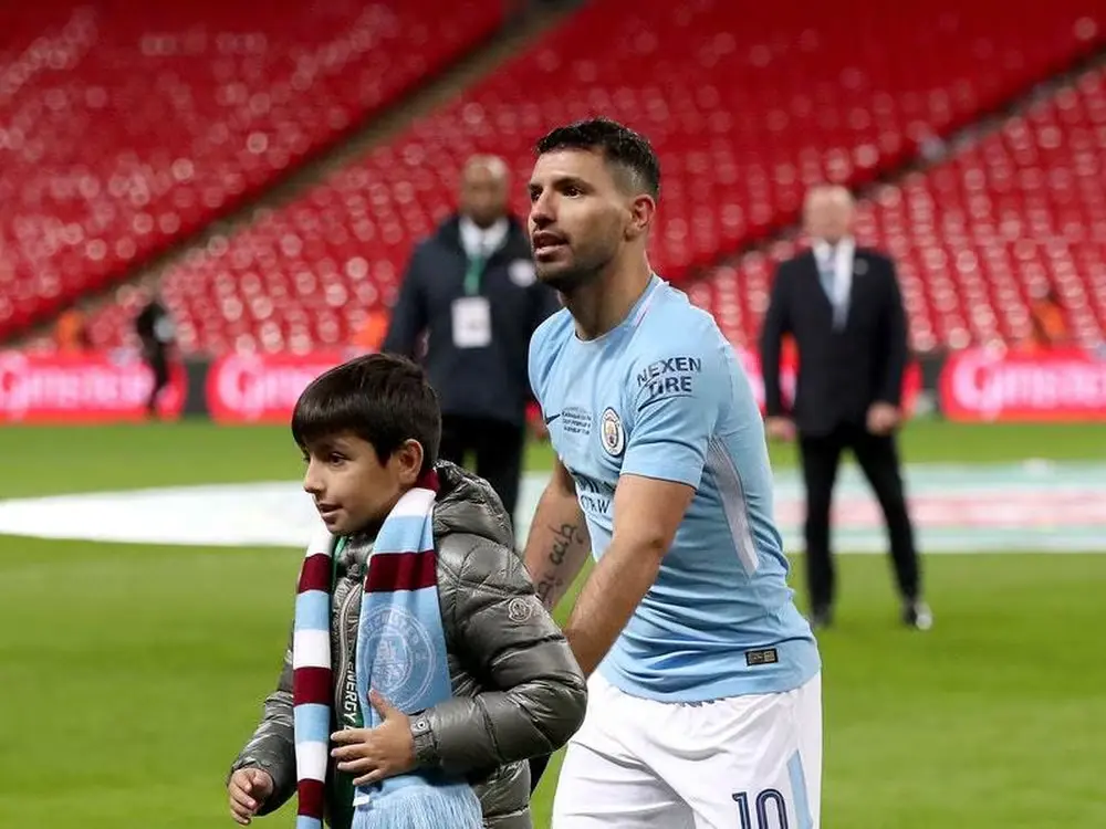  ảnh chế Sergio Agüero 17