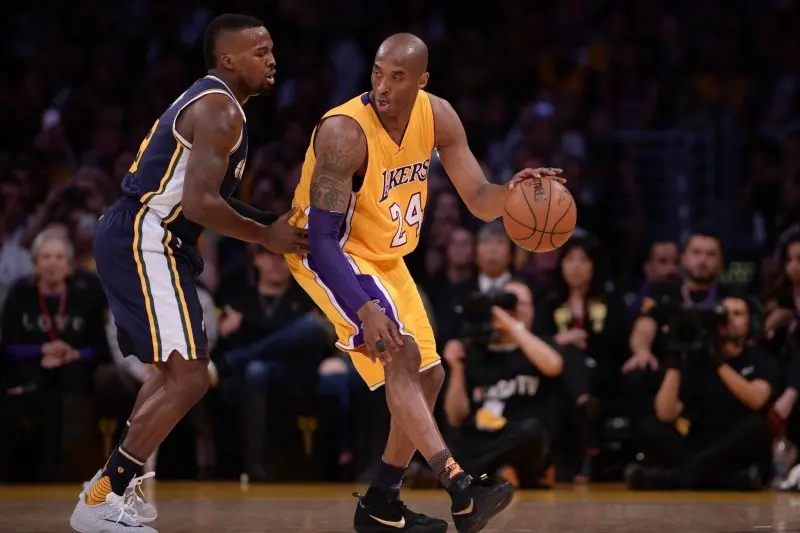 109+ ảnh Kobe Bryant, huyền thoại bất tử của làng bóng rổ 32