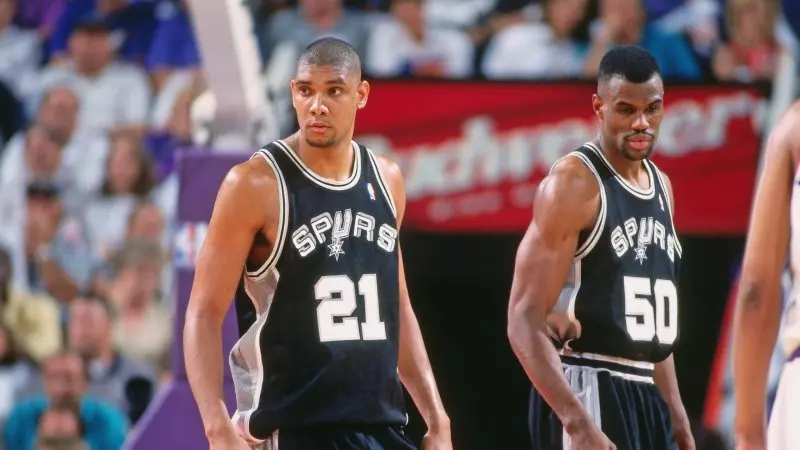  109+ ảnh Tim Duncan, cầu thủ xuất sắc mọi thời đại 35