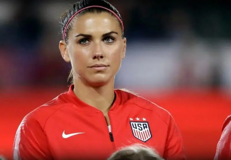 110+ ảnh Alex Morgan, nữ hoàng sân cỏ với nhan sắc rạng ngời 10