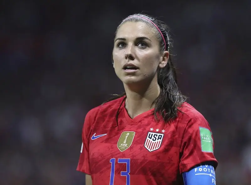 110+ ảnh Alex Morgan, nữ hoàng sân cỏ với nhan sắc rạng ngời 18