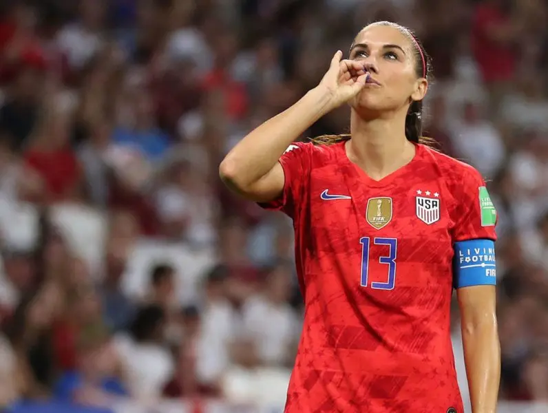 110+ ảnh Alex Morgan, nữ hoàng sân cỏ với nhan sắc rạng ngời 20