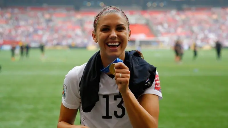 110+ ảnh Alex Morgan, nữ hoàng sân cỏ với nhan sắc rạng ngời 23