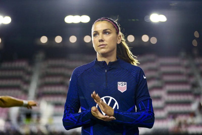 110+ ảnh Alex Morgan, nữ hoàng sân cỏ với nhan sắc rạng ngời 43