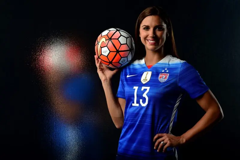 110+ ảnh Alex Morgan, nữ hoàng sân cỏ với nhan sắc rạng ngời 6