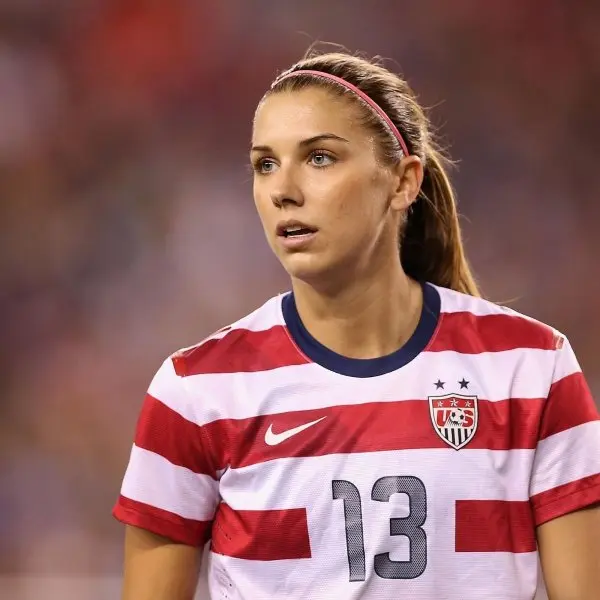 110+ ảnh Alex Morgan, nữ hoàng sân cỏ với nhan sắc rạng ngời 4