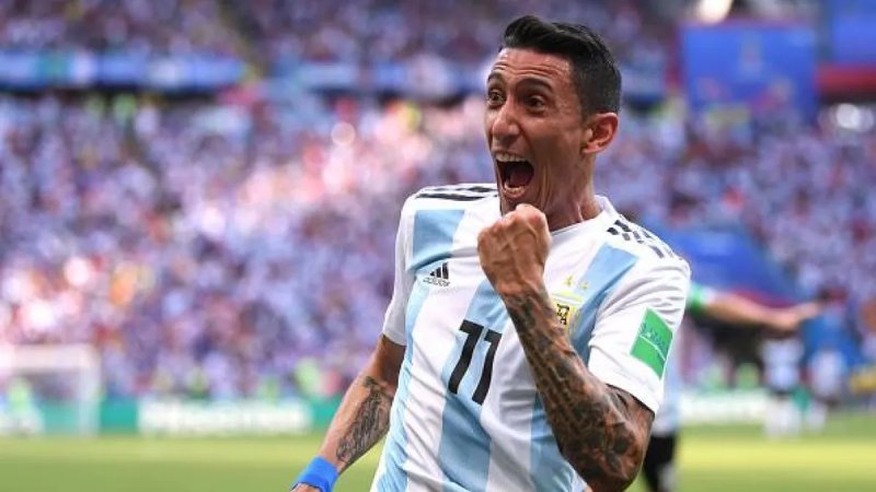  ảnh chế Ángel Di María 44