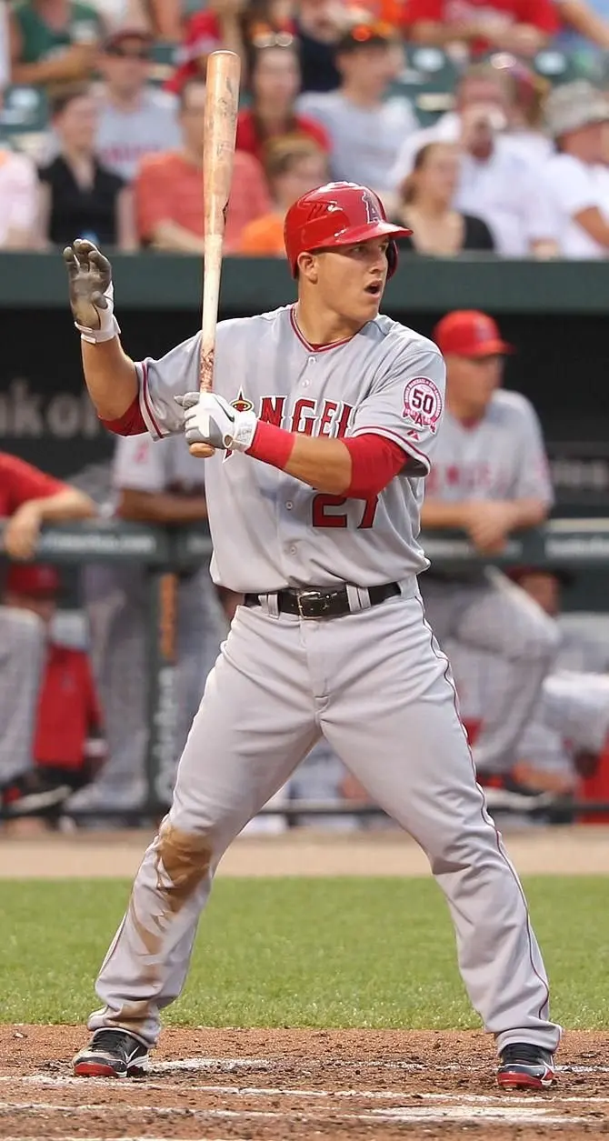  65+ ảnh Mike Trout, chú bé thần đồng của Bóng chày Hoa Kỳ 5