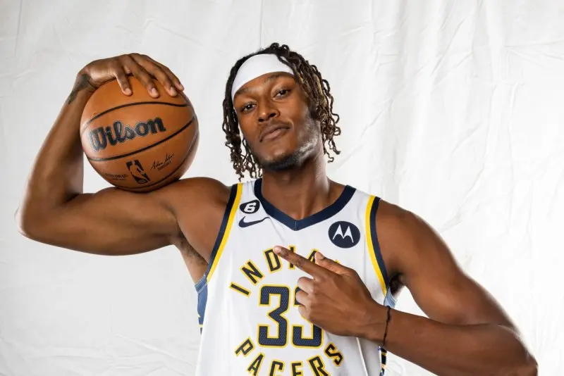 75+ ảnh Myles Turner, chuyên gia block shot xuất sắc nhất NBA 29