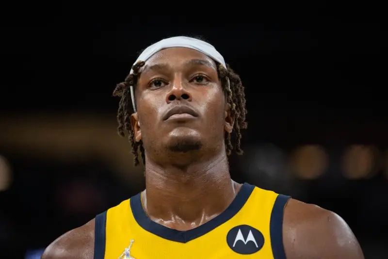 75+ ảnh Myles Turner, chuyên gia block shot xuất sắc nhất NBA 43