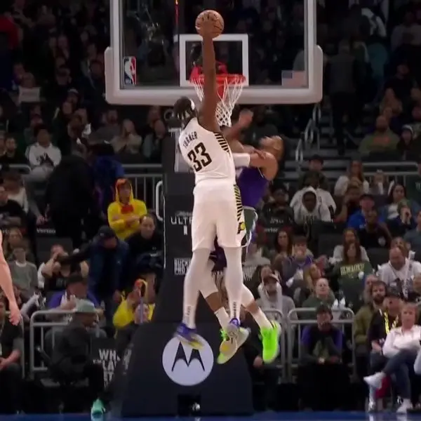 75+ ảnh Myles Turner, chuyên gia block shot xuất sắc nhất NBA 44