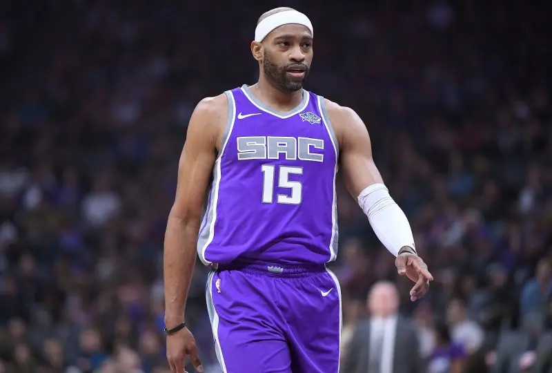 79+ Vince Carter, huyền thoại bóng rổ bốn thập kỷ 29