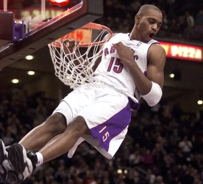 79+ Vince Carter, huyền thoại bóng rổ bốn thập kỷ 2