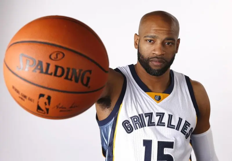 79+ Vince Carter, huyền thoại bóng rổ bốn thập kỷ 8