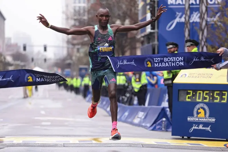 89+ ảnh Conseslus Kipchoge, vận động viên marathon vĩ đại nhất mọi thời đại? 7