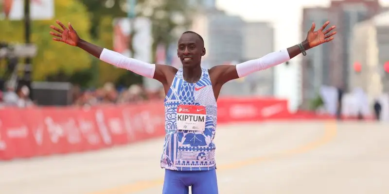 89+ ảnh Conseslus Kipchoge, vận động viên marathon vĩ đại nhất mọi thời đại? 10