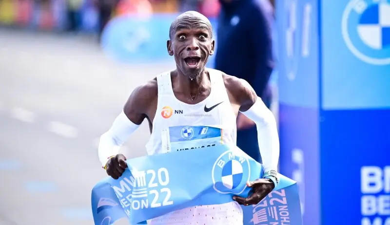 89+ ảnh Conseslus Kipchoge, vận động viên marathon vĩ đại nhất mọi thời đại? 12