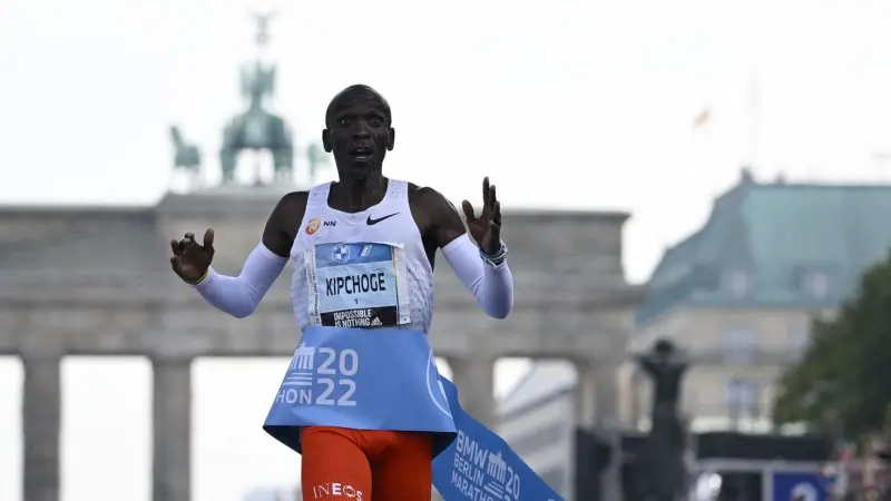 89+ ảnh Conseslus Kipchoge, vận động viên marathon vĩ đại nhất mọi thời đại? 15