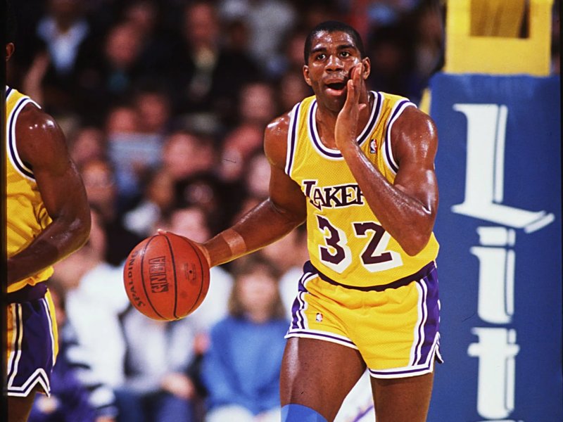 95+ ảnh Magic Johnson huyền thoại bóng rổ thế giới 25