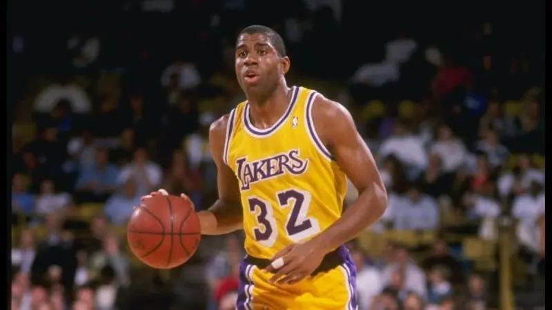 95+ ảnh Magic Johnson huyền thoại bóng rổ thế giới 7