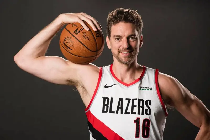 95+ ảnh Pau Gasol, huyền thoại bóng rổ Tây Ban Nha 14