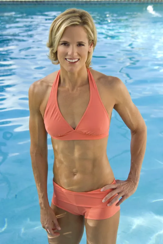 99+ ảnh Dara Torres, huyền thoại bơi lội vượt qua giới hạn 25