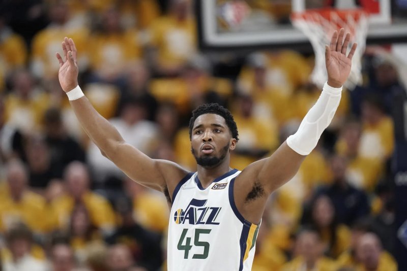 99+ ảnh Donovan Mitchell, siêu sao bóng rổ với biệt danh "Người Nhện" 18