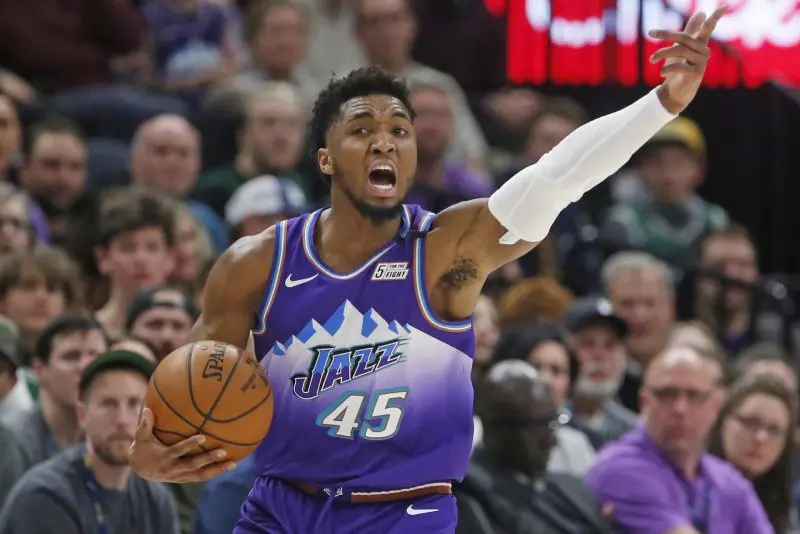 99+ ảnh Donovan Mitchell, siêu sao bóng rổ với biệt danh "Người Nhện" 23