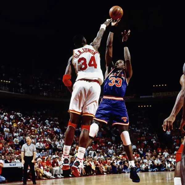 99+ ảnh Hakeem Olajuwon, biểu tượng của bóng rổ Nigeria 15