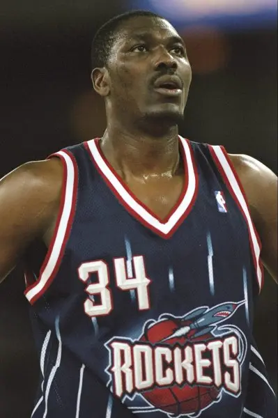 99+ ảnh Hakeem Olajuwon, biểu tượng của bóng rổ Nigeria 16