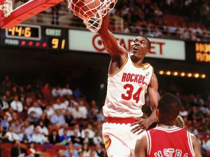 99+ ảnh Hakeem Olajuwon, biểu tượng của bóng rổ Nigeria 49