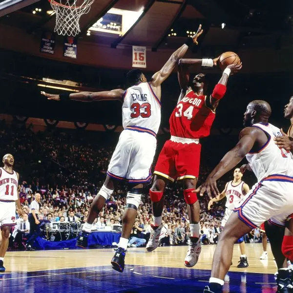 99+ ảnh Hakeem Olajuwon, biểu tượng của bóng rổ Nigeria 22