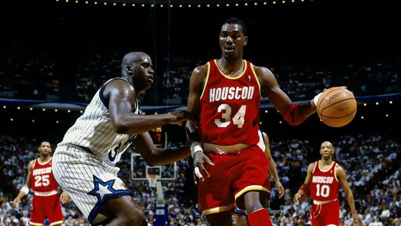 99+ ảnh Hakeem Olajuwon, biểu tượng của bóng rổ Nigeria 26