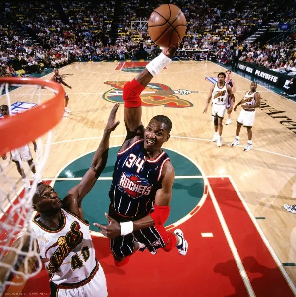 99+ ảnh Hakeem Olajuwon, biểu tượng của bóng rổ Nigeria 31