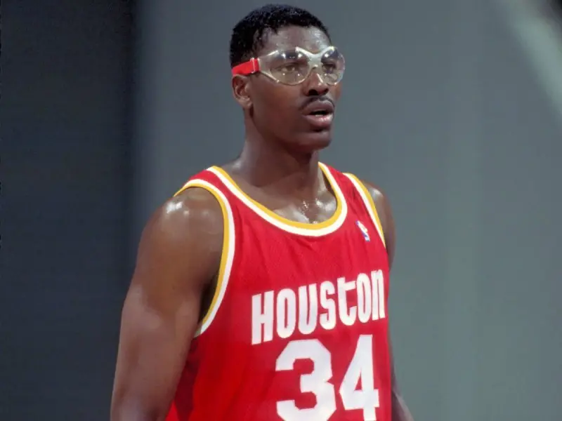 99+ ảnh Hakeem Olajuwon, biểu tượng của bóng rổ Nigeria 41