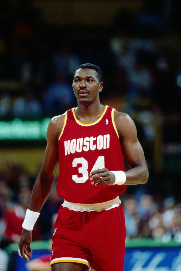 99+ ảnh Hakeem Olajuwon, biểu tượng của bóng rổ Nigeria 55