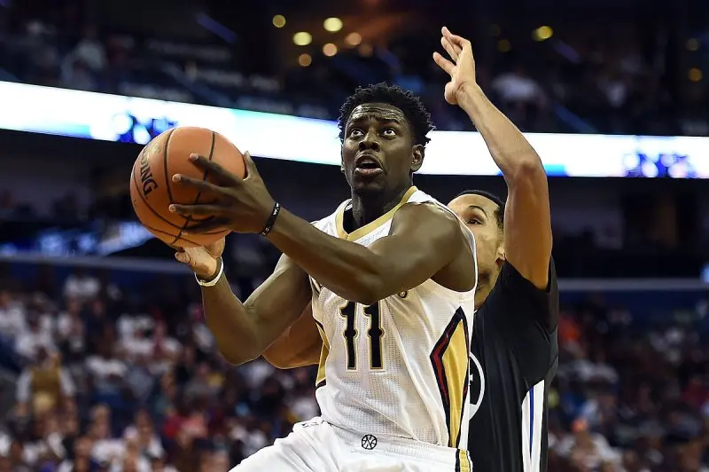 99+ ảnh Jrue Holiday, ngôi sao NBA tài năng tuyệt vời 10