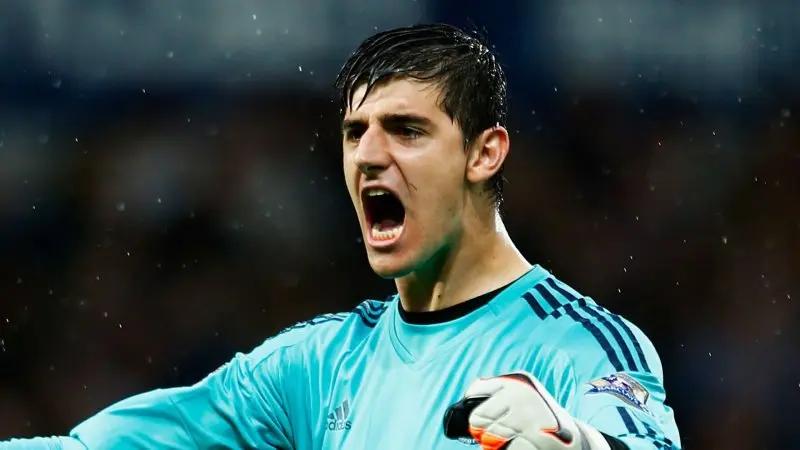 99+ ảnh khoảnh khắc ấn tượng của Courtois 2