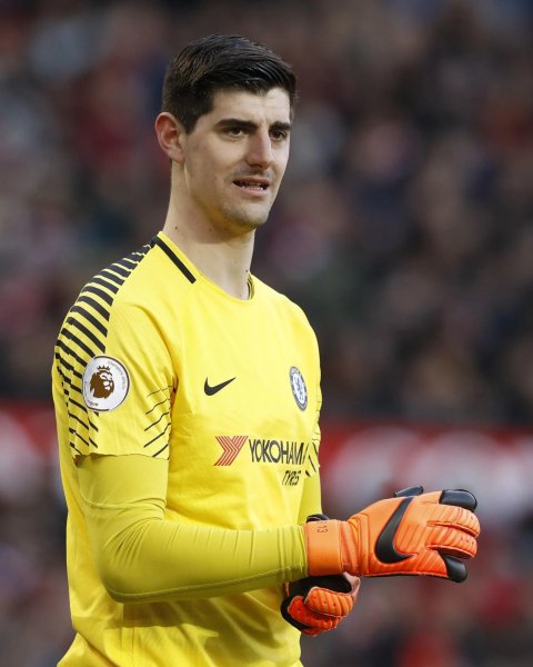 99+ ảnh khoảnh khắc ấn tượng của Courtois 3