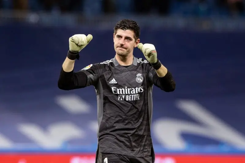 99+ ảnh khoảnh khắc ấn tượng của Courtois 8