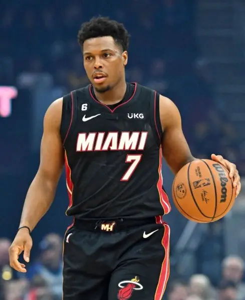 99+ ảnh Kyle Lowry, huyền thoại của Toronto Raptors 49