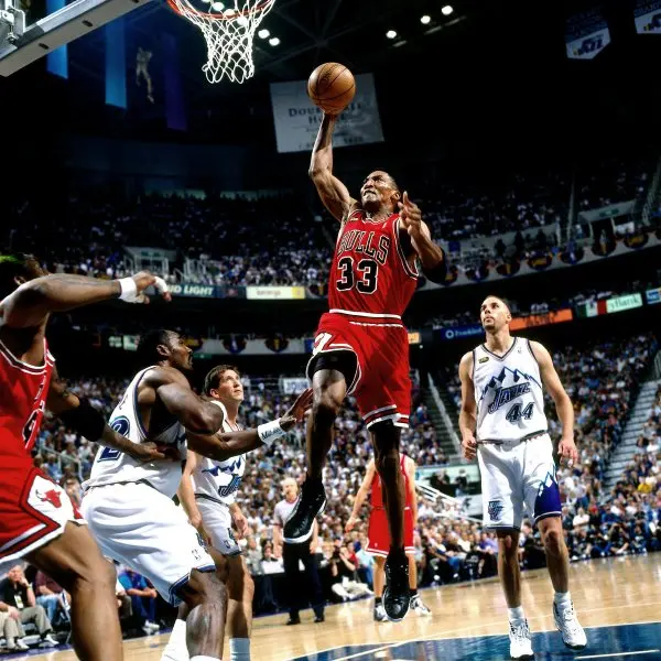  99+ ảnh Scottie Pippen, người đồng đội hoàn hảo của Michael Jordan 28